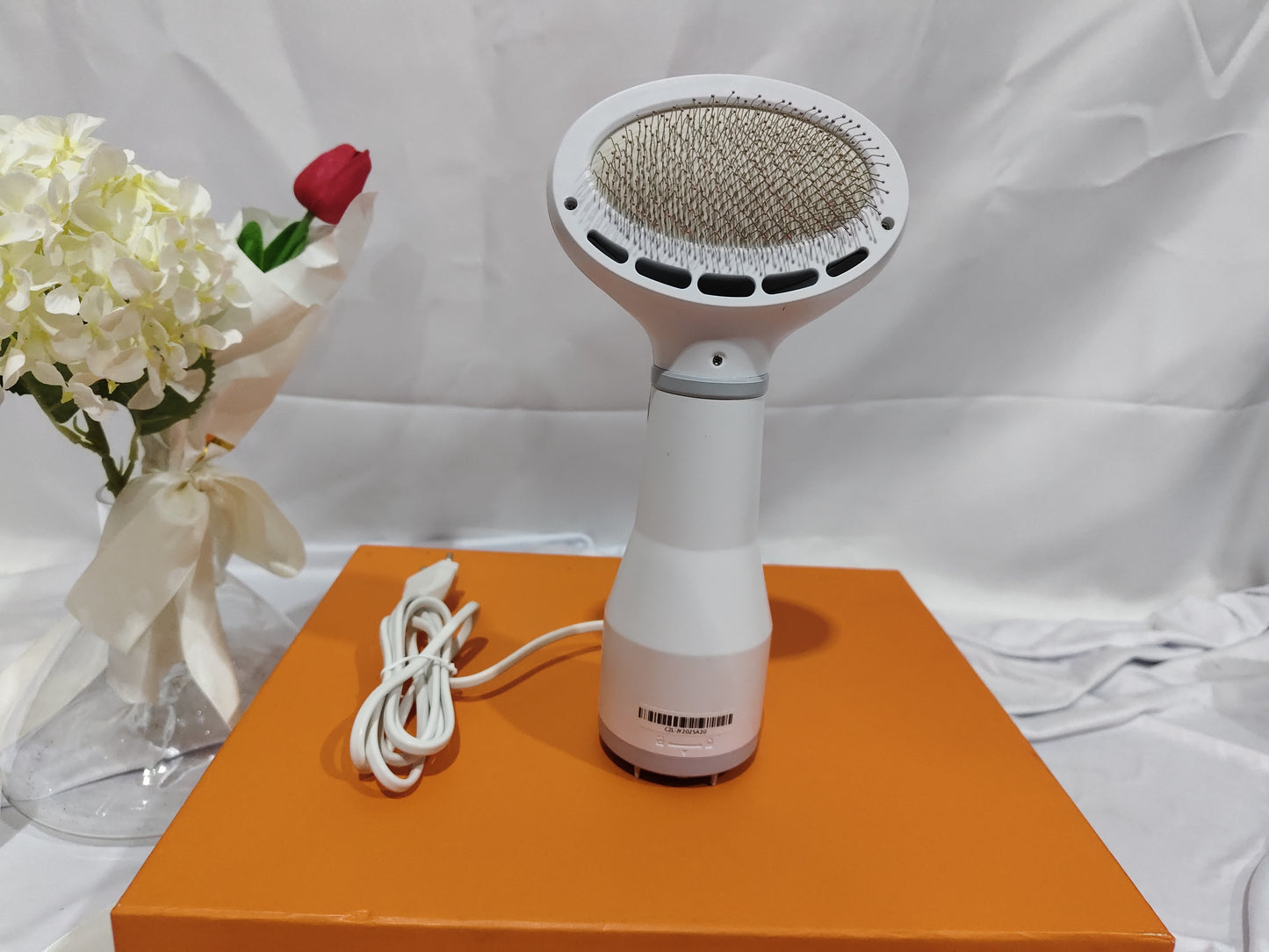 “Dadypet 2-in-1 pet hair dryer and slicker grooming brush for dogs and cats”